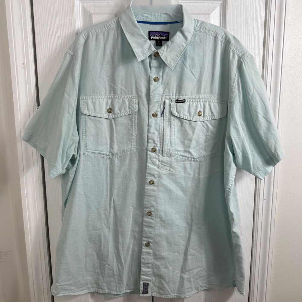 Patagonia Short Sleeve Button Down XL Light Blue Gorpcore Utility Hiking Shirt